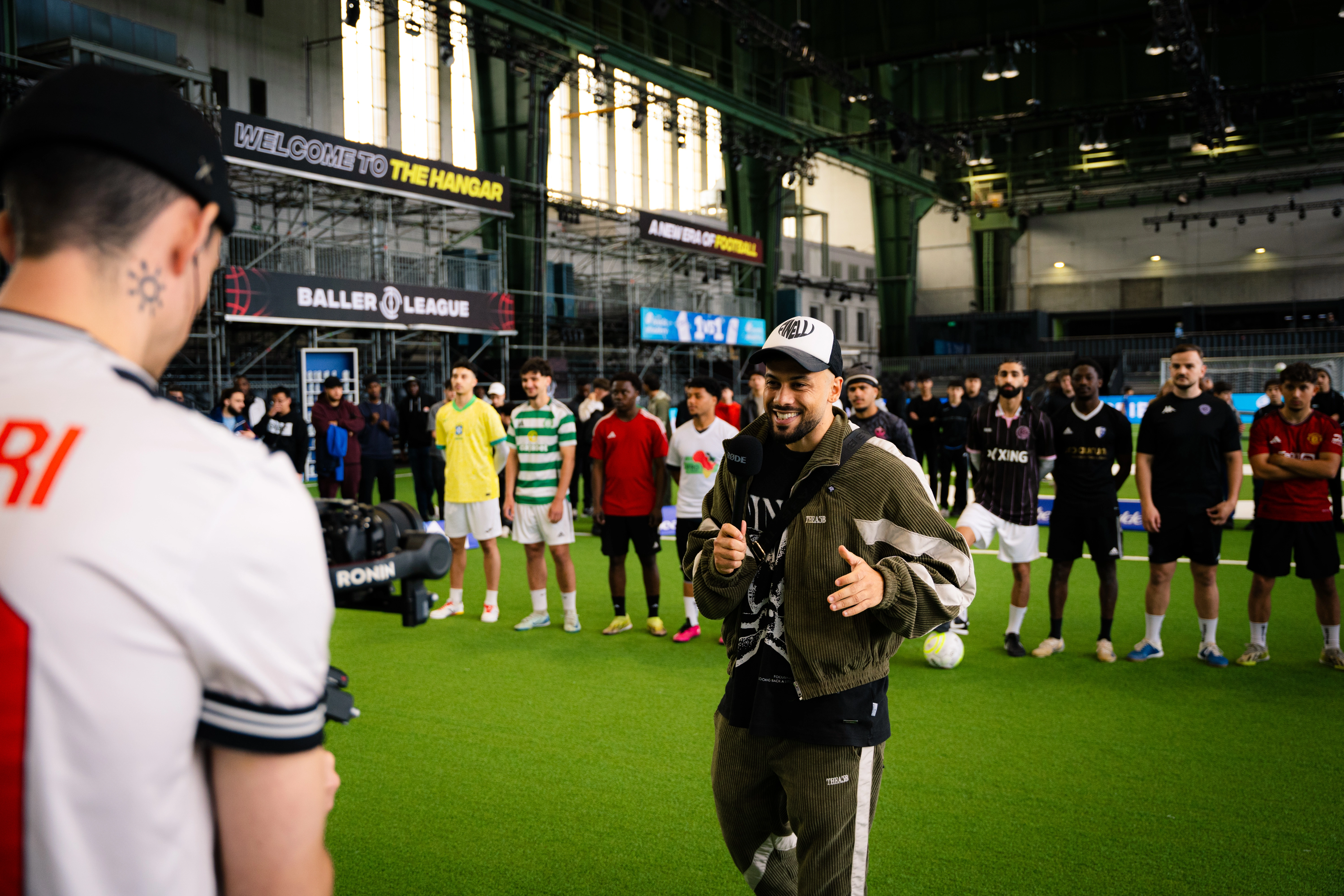 Descriptive alt text