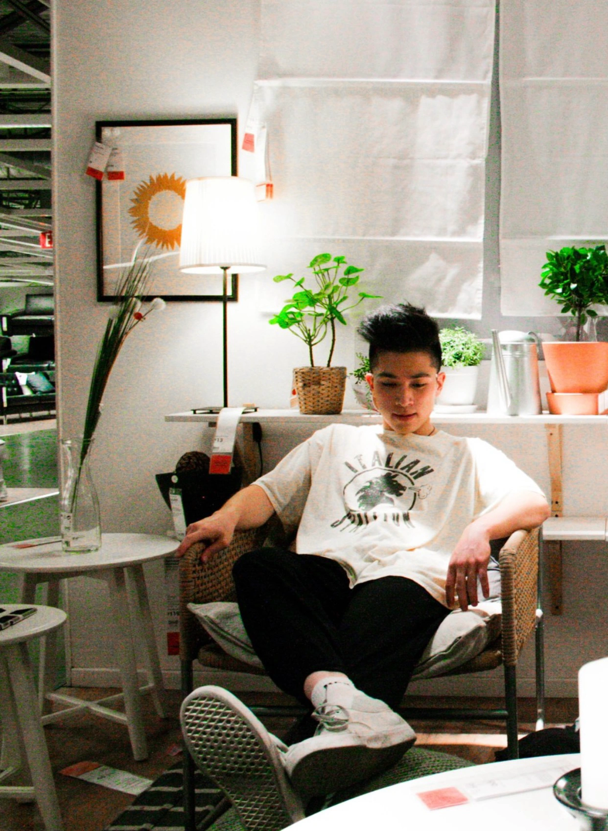 Descriptive alt text